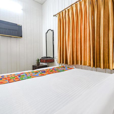 Fabexpress Astoria House Hotel Kolkata Ngoại thất bức ảnh