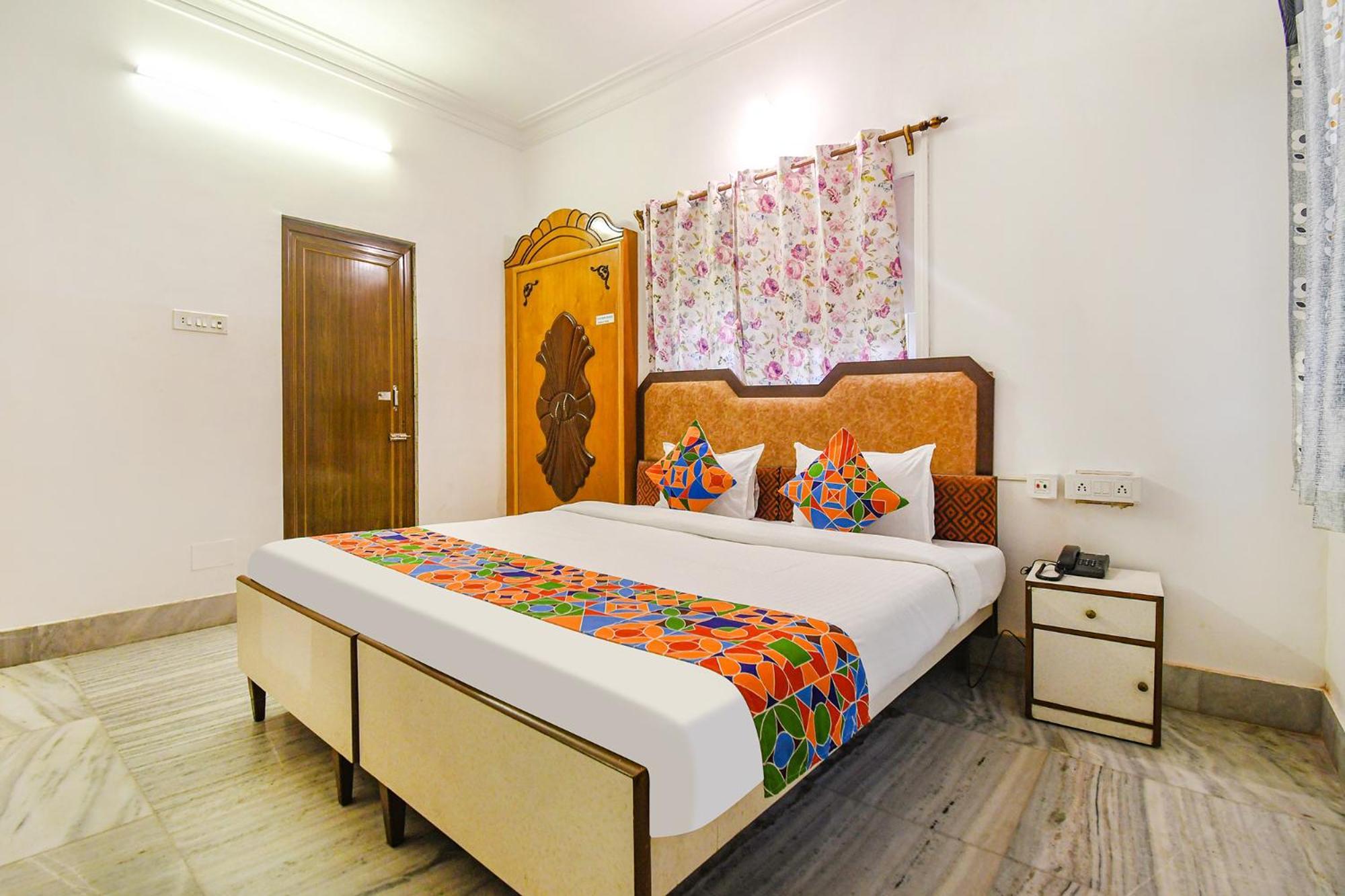 Fabexpress Astoria House Hotel Kolkata Ngoại thất bức ảnh